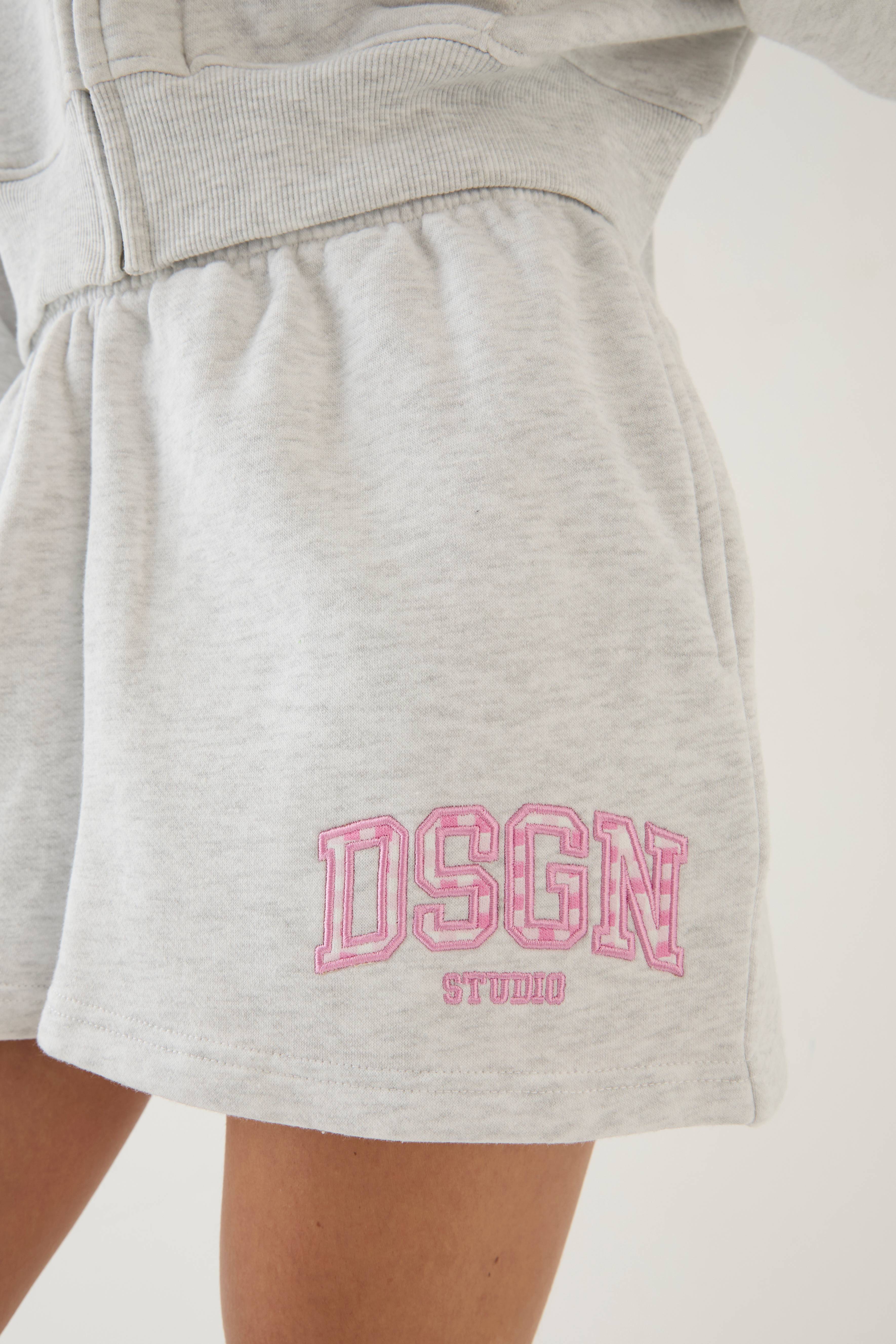 Short Molleton Appliqué Vichy Dsgn Studio