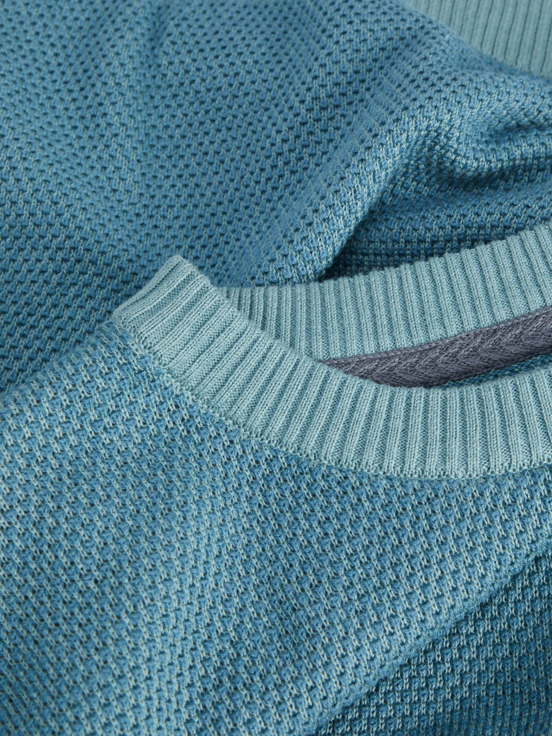 Jack & Jones  Globe Knit Crew Neck