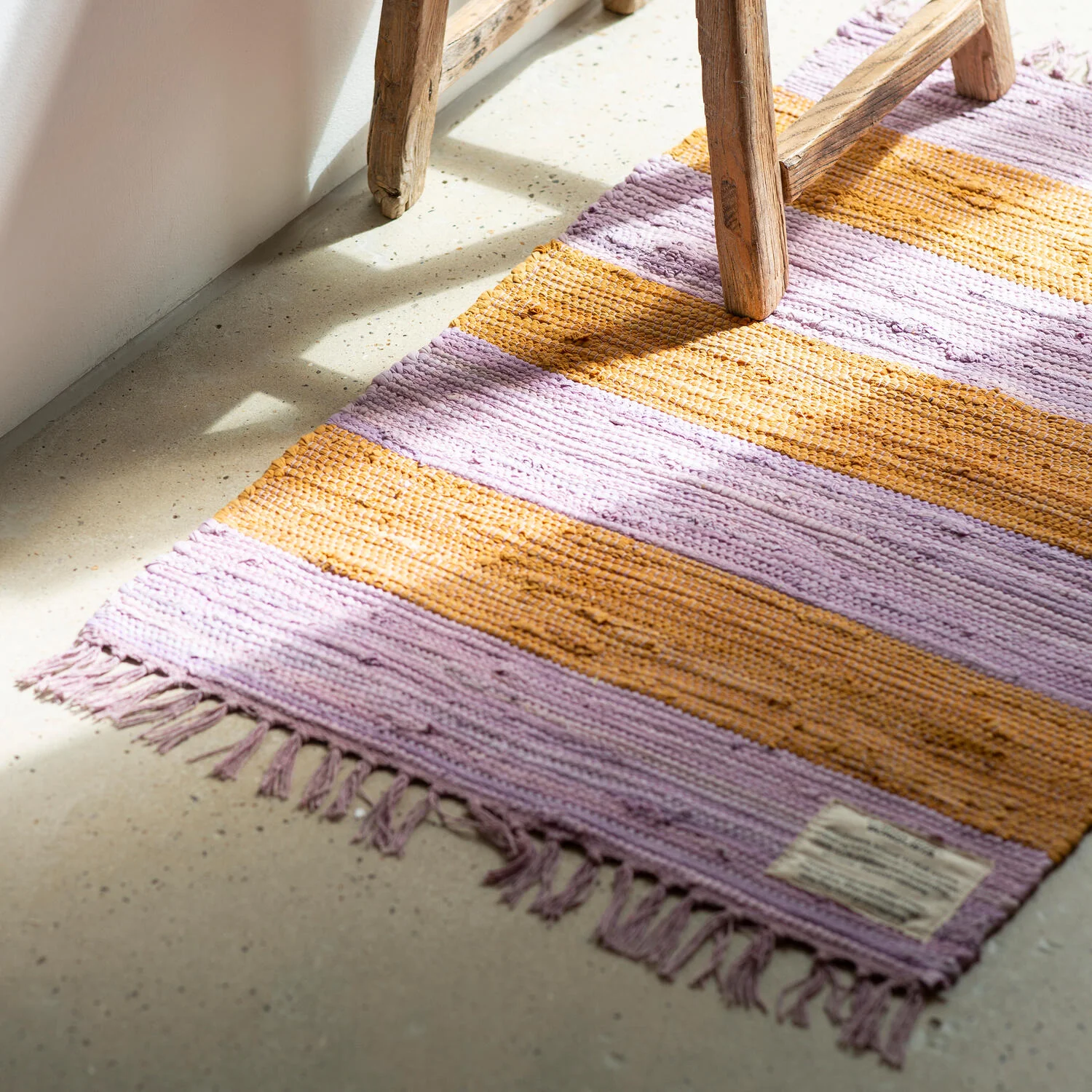 Bongusta  Chindi Medium måtte, Lilac/Golden- 60x90 cm.