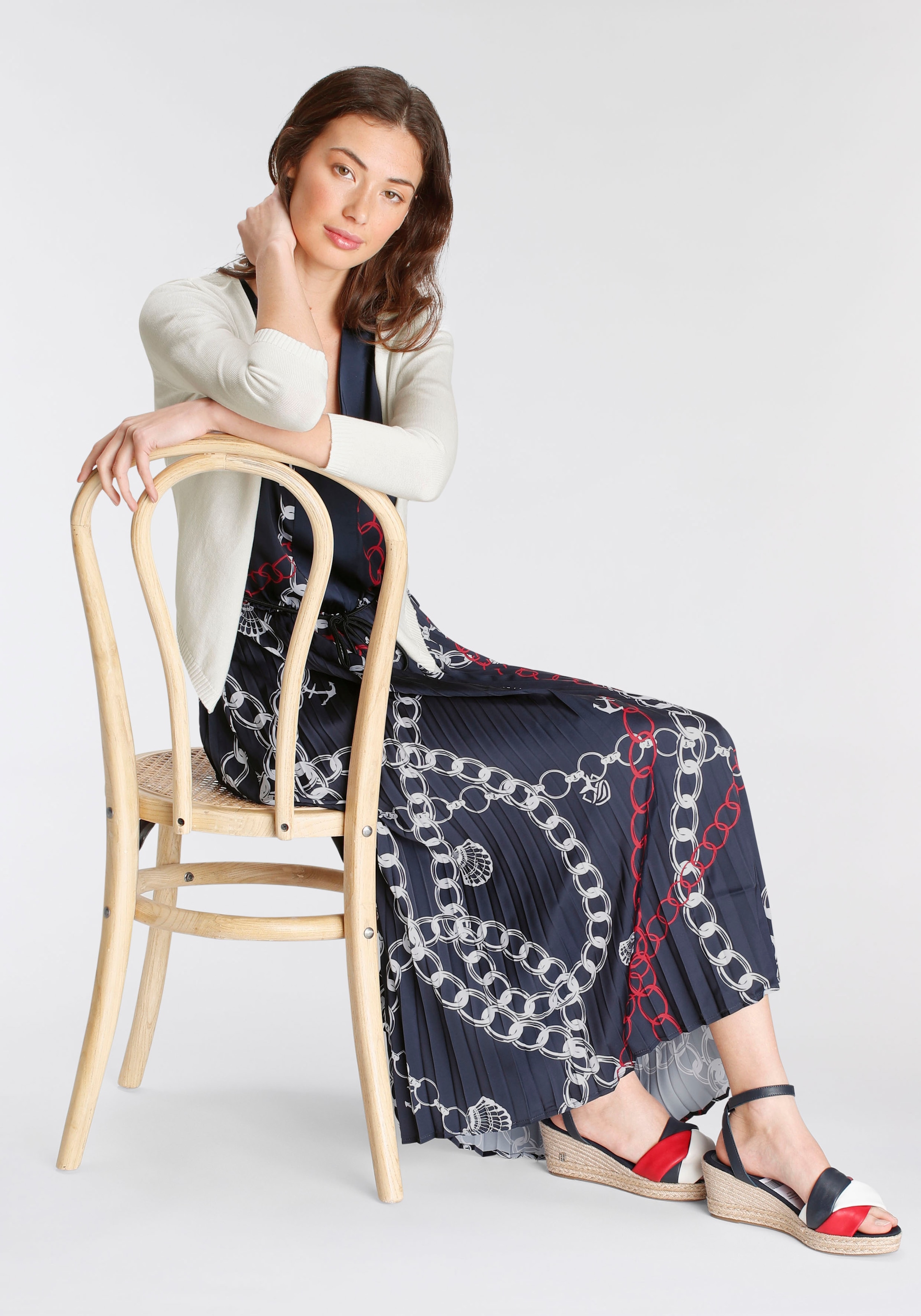 DELMAO Bolero , in offener Kurzform