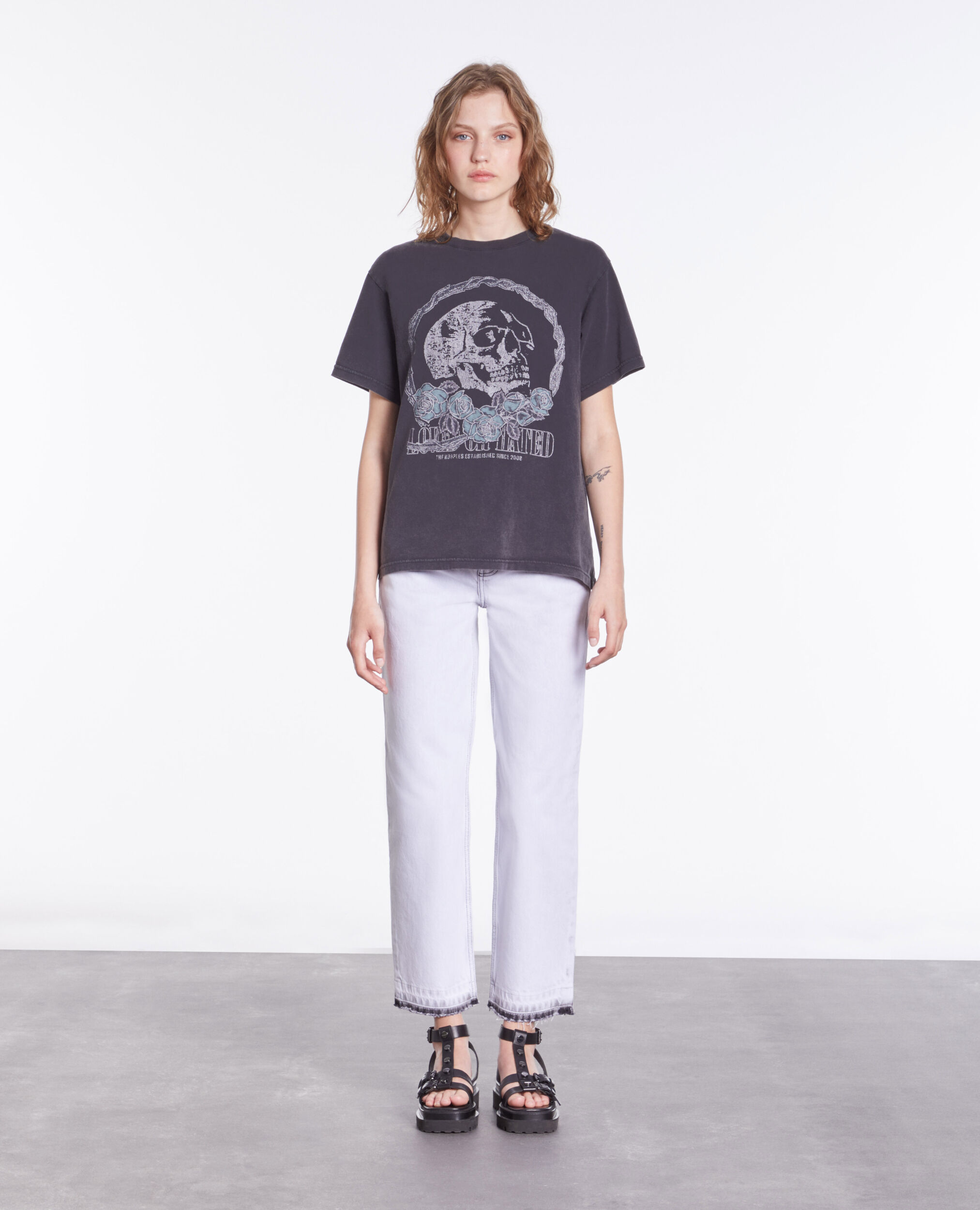 T-shirt noir avec sérigraphie Vintage skull