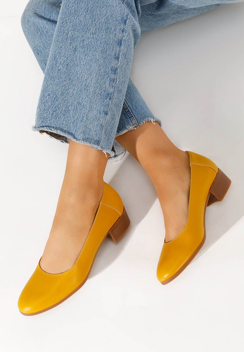 Chaussures femme en cuir naturel jaunes Montremy