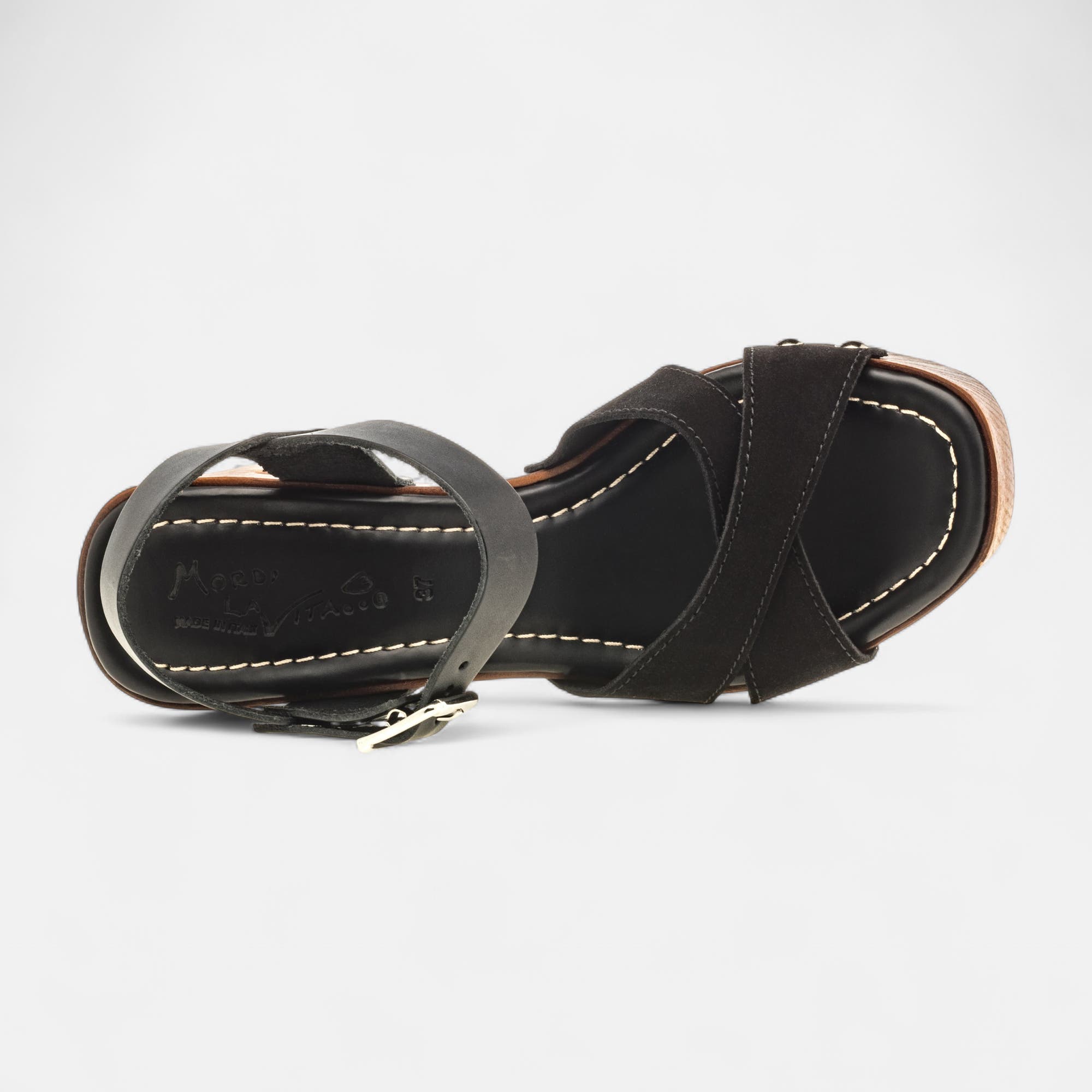 Chaussures semelle bois à talon Femme en cuir noir