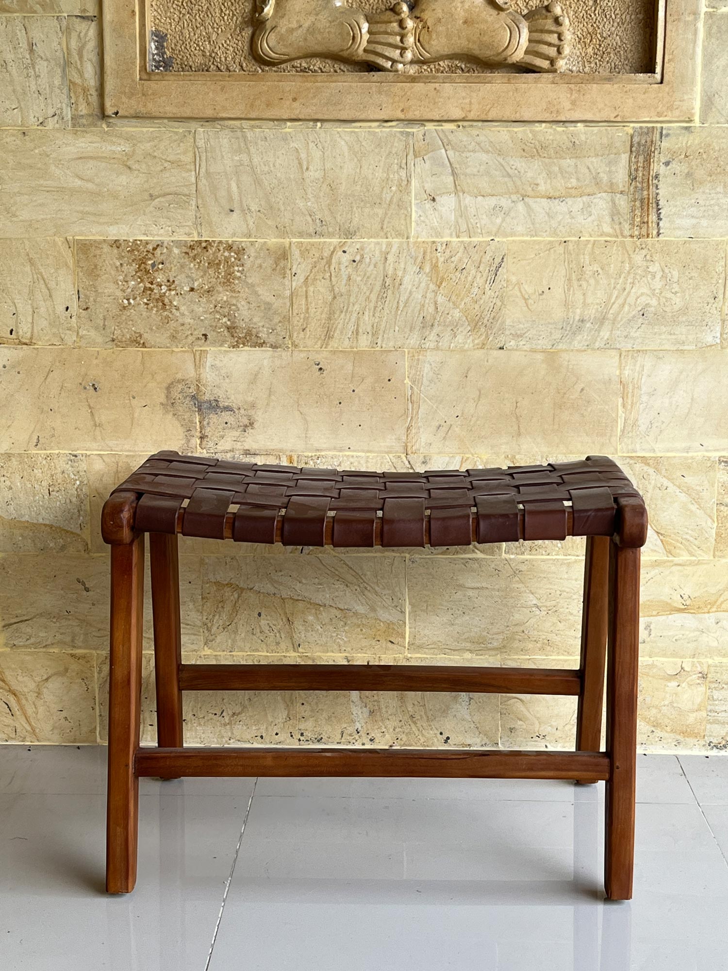 Bank 'Denrodt', Teak und Leder, B 60 cm, H 45 cm, L 40 cm von fischer's lagerhaus