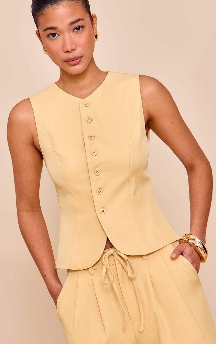 Butter Yellow Gilet Ajusté En Tissu Tissé