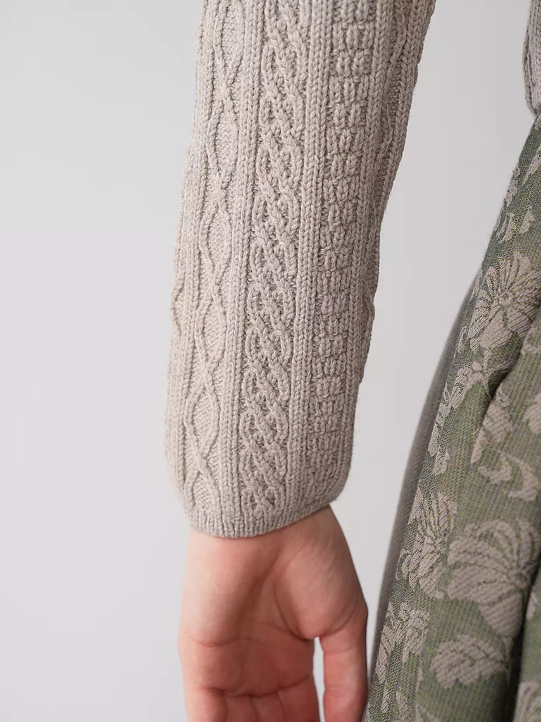 GOTTSEIDANK Trachten Strickjacke SOPHIA creme