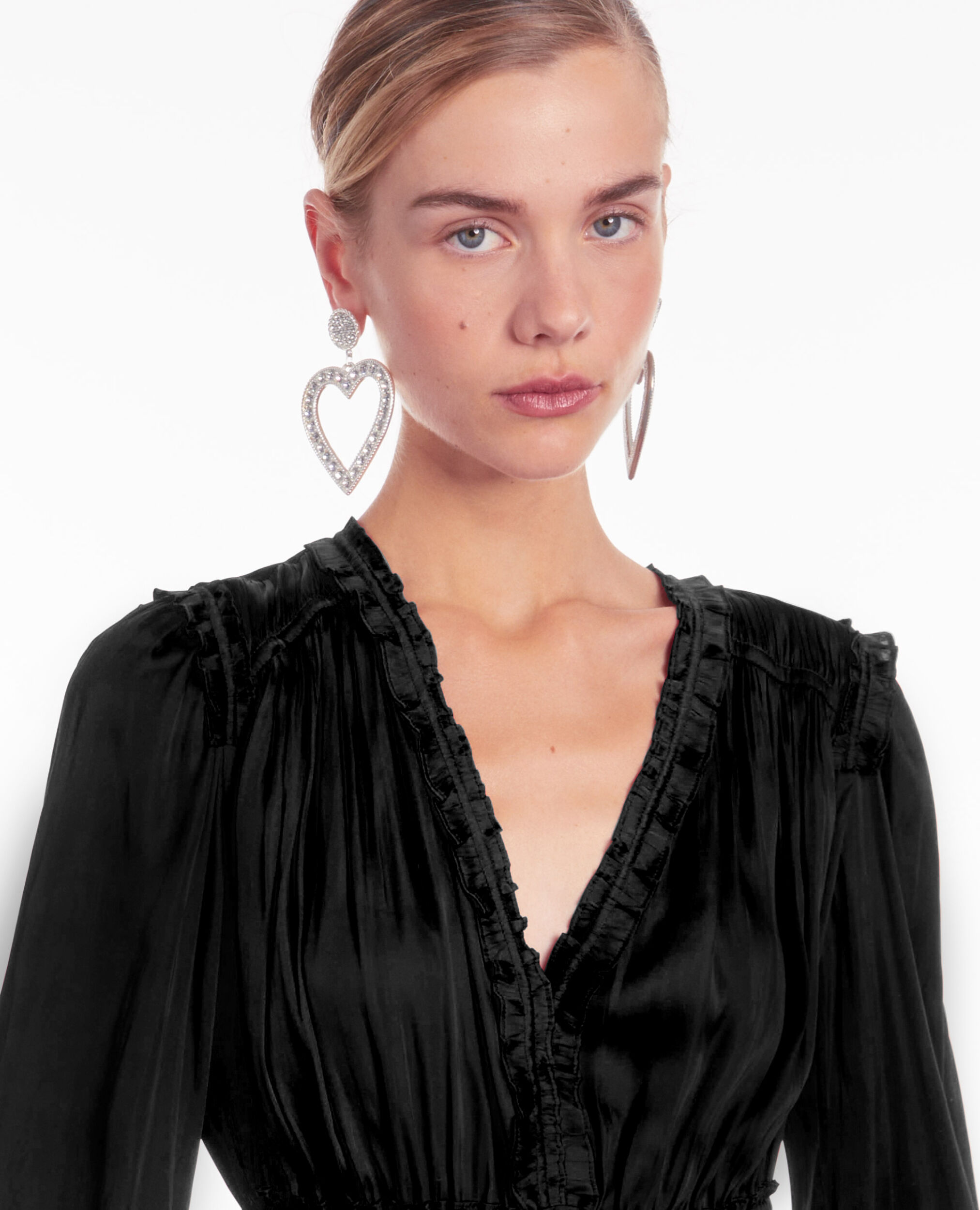 Robe courte noire avec fronces