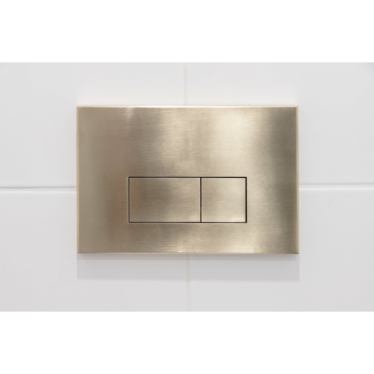 Qeramiq Push metalen drukplaat geborsteld messing met vierkante knoppen voor o.a. UP320 inbouwreservoir