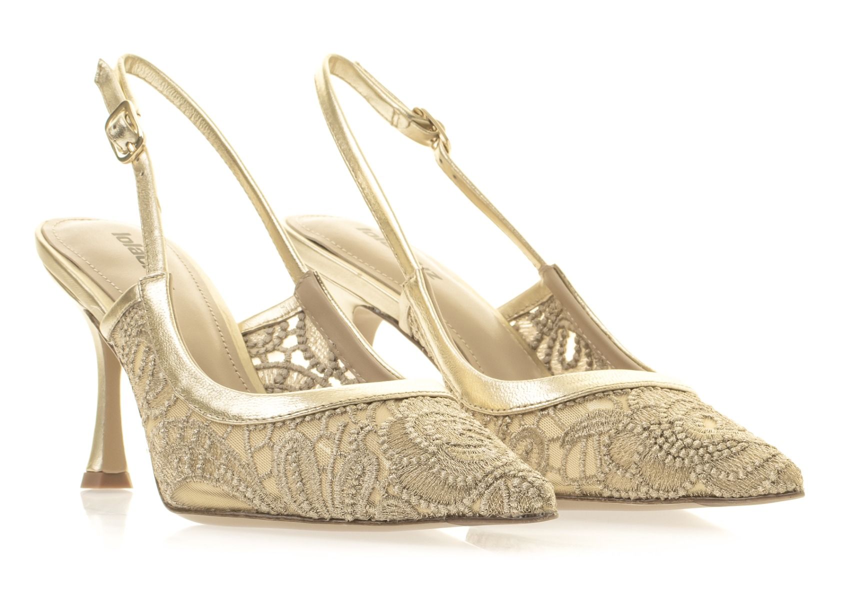 Lola Cruz Grace Pump