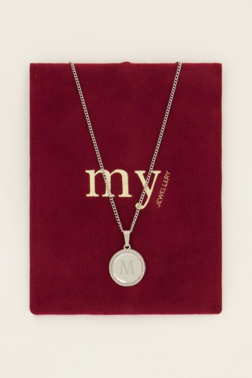 Atelier lange ketting met ronde bedel