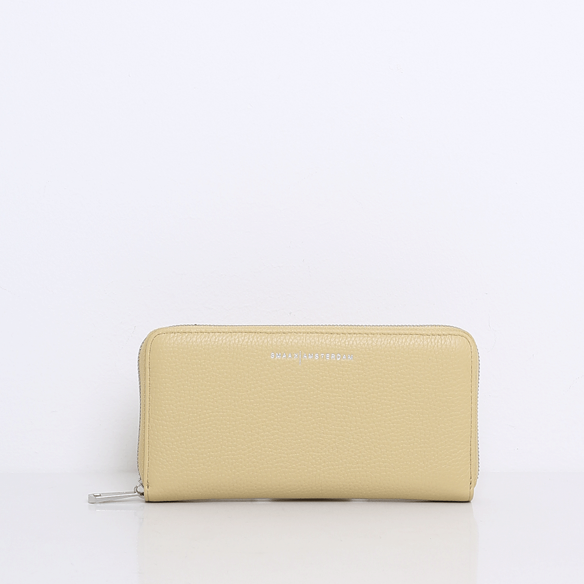 LUNA | BUTTER