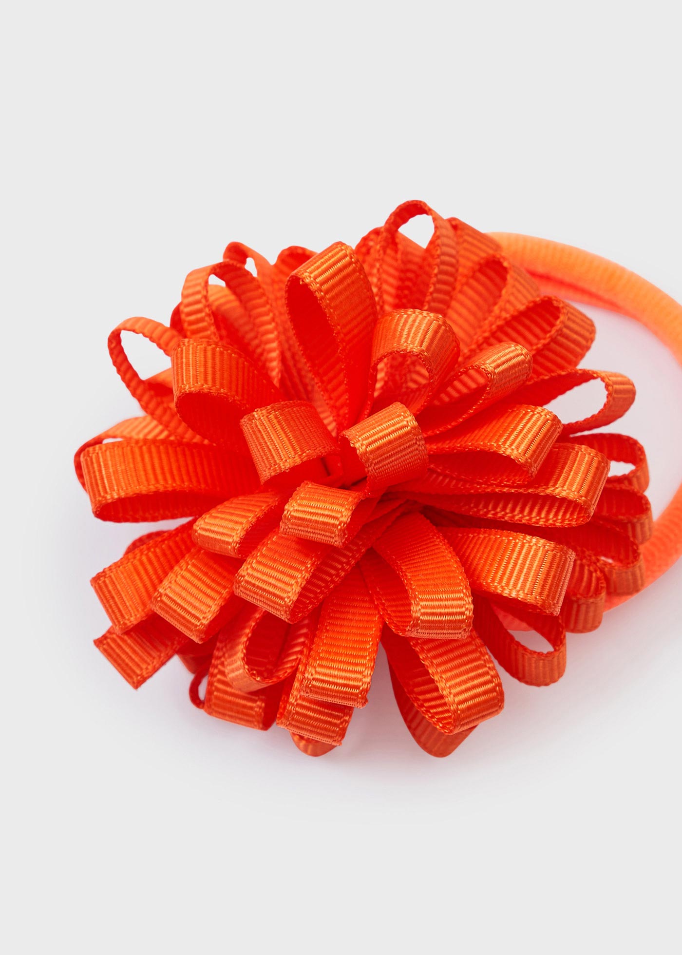 Elástico de cabelo com pompom para menina