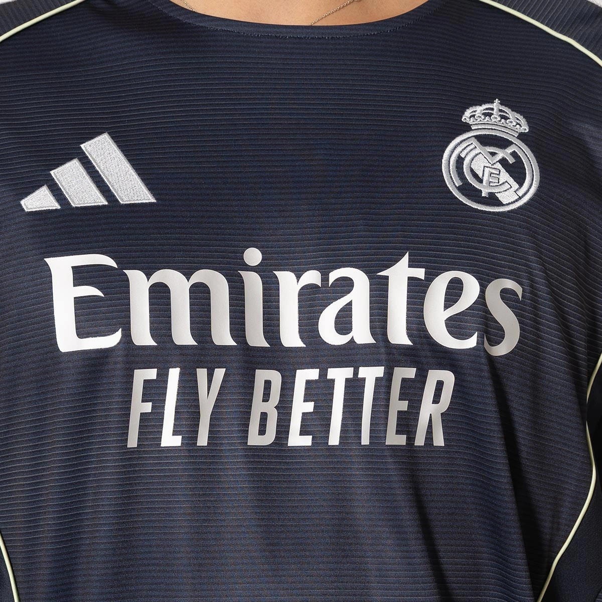 Camisola adidas Real Madrid Segundo Equipamento 2025-2026 Mbappé