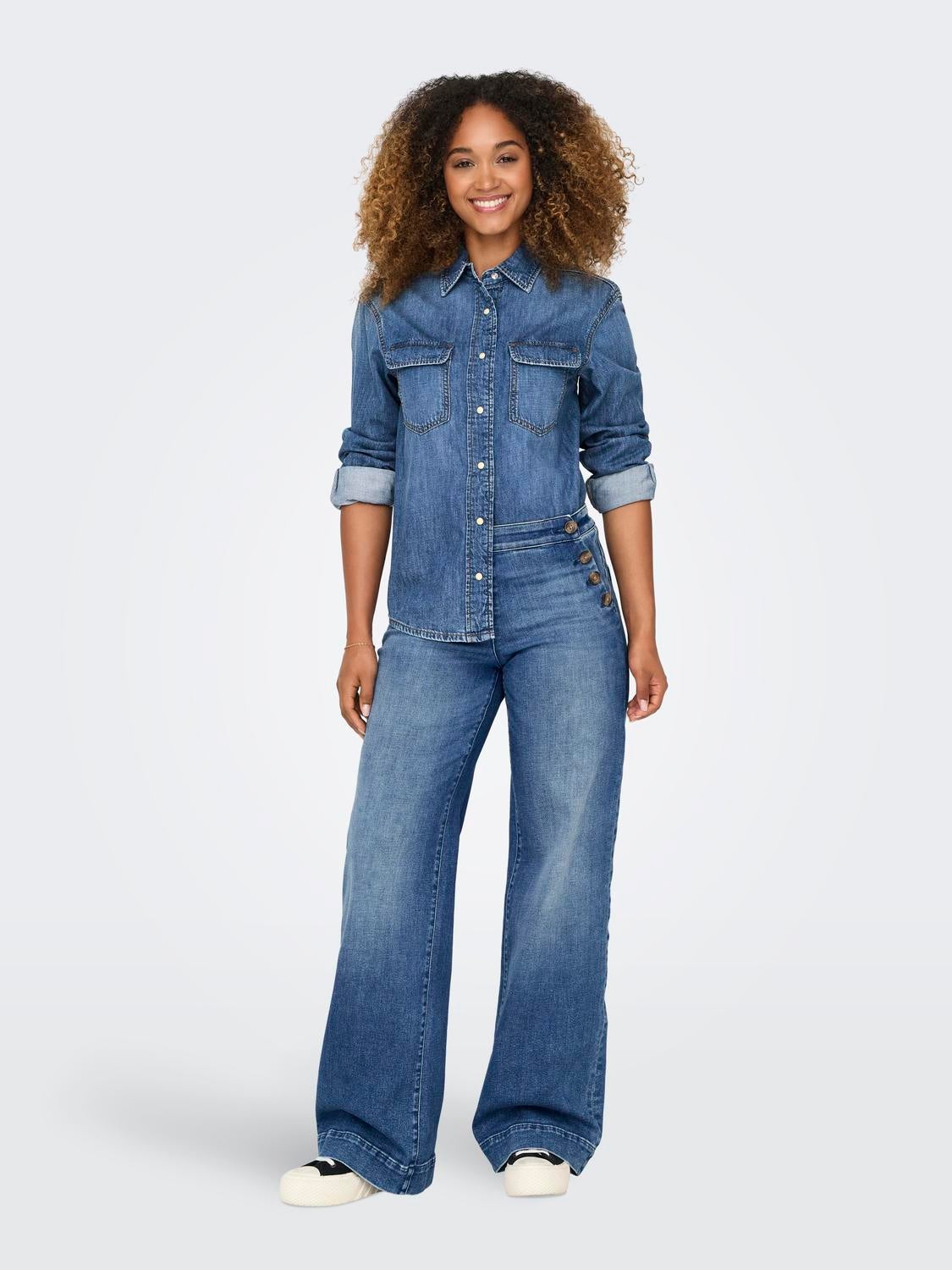 ONLMADISON Hohe Taille Weiter Beinschnitt Jeans Medium Blue Denim