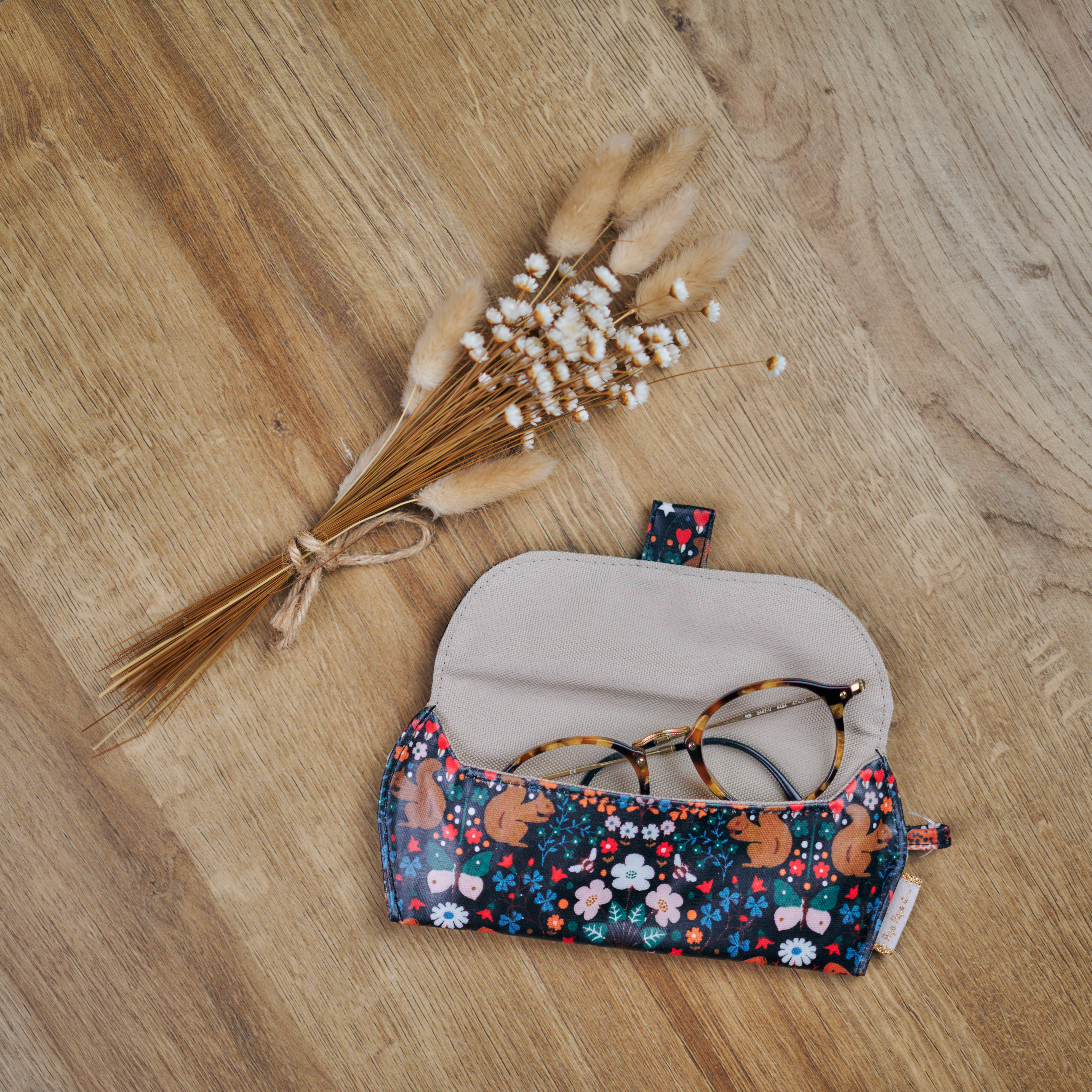 Etui À Lunettes Casse Noisette