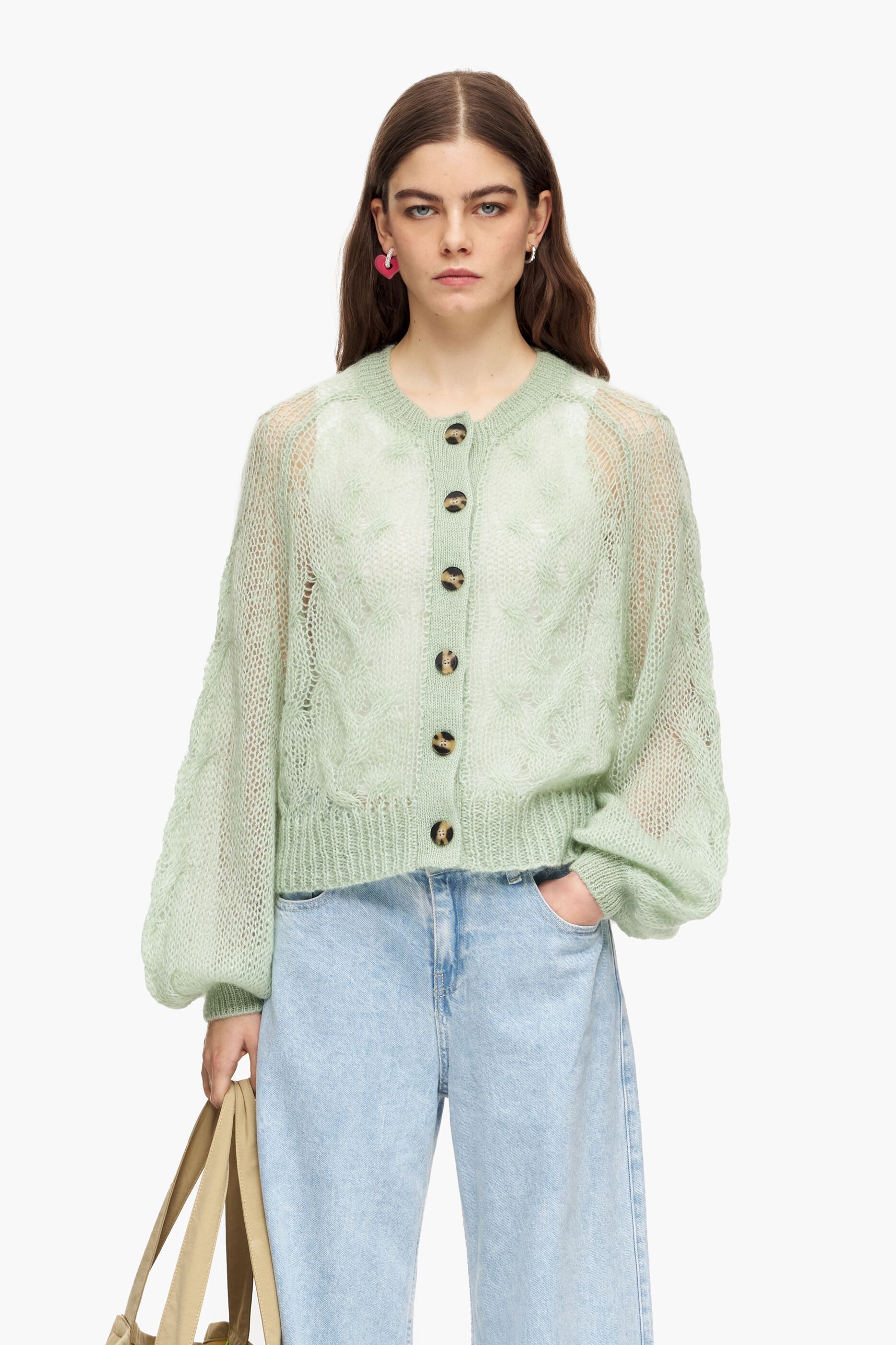 Cardigã verde menta em mohair com detalhes vazados