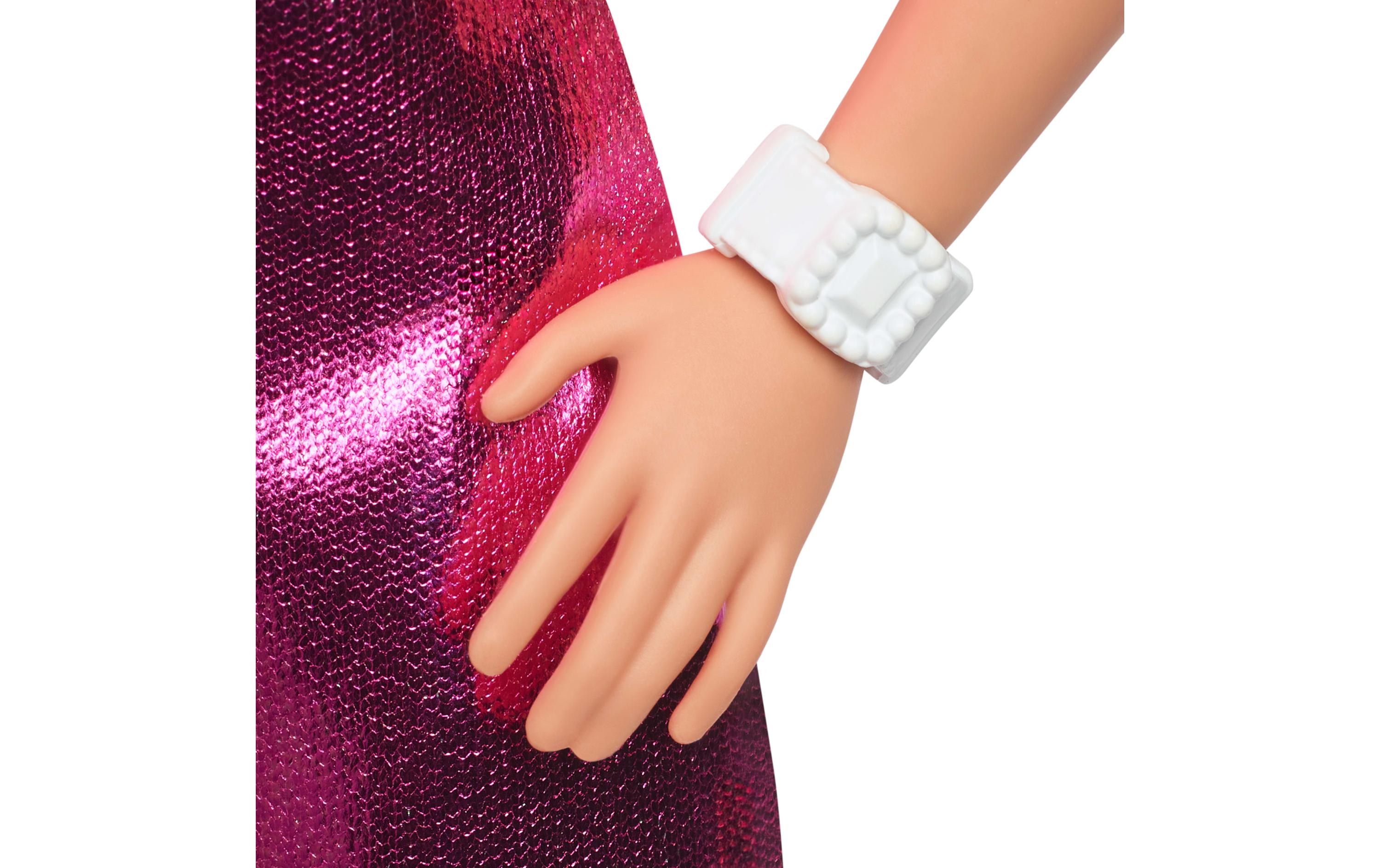 Puppe Pink Dress Heart CutoutBarbie-Puppe aus der Fashionistas-Reihe