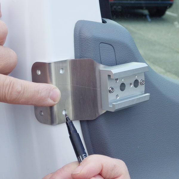Lot de 2 Verrous IMC Portes avant sans serrure Ford Transit après 2014