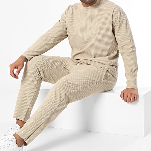 Ensemble Tee Shirt Manches Longues Et Pantalon Jogging Beige