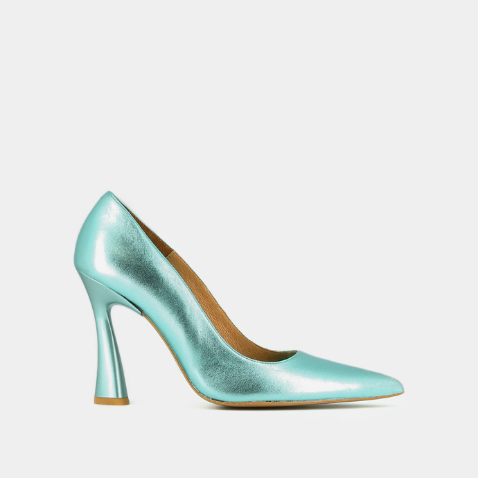 Escarpins à talons hauts et bouts pointus  en cuir métallisé turquoise