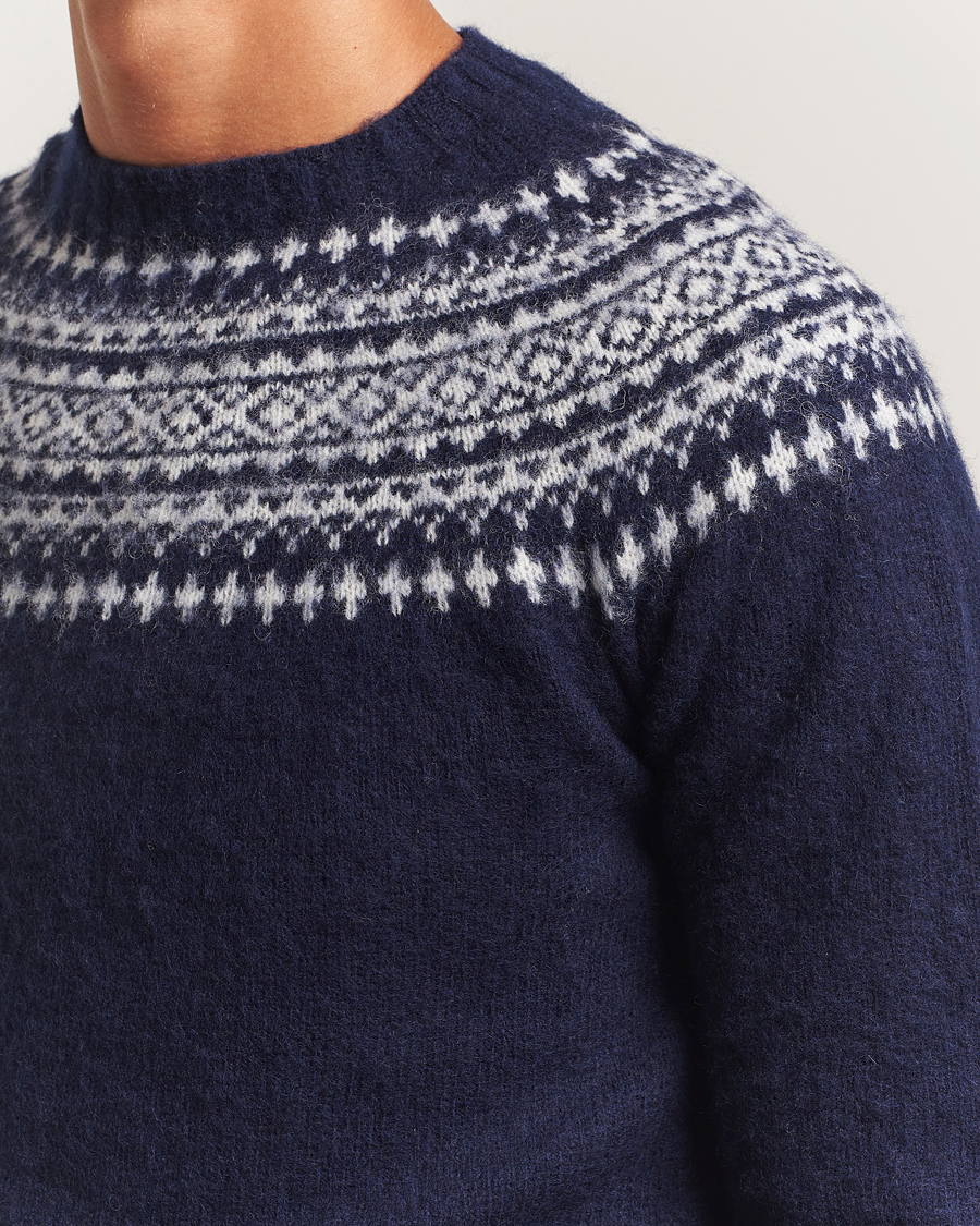 Harley Of Scotland Brushed Supersoft Lambswool Yolk Fairisle Navy