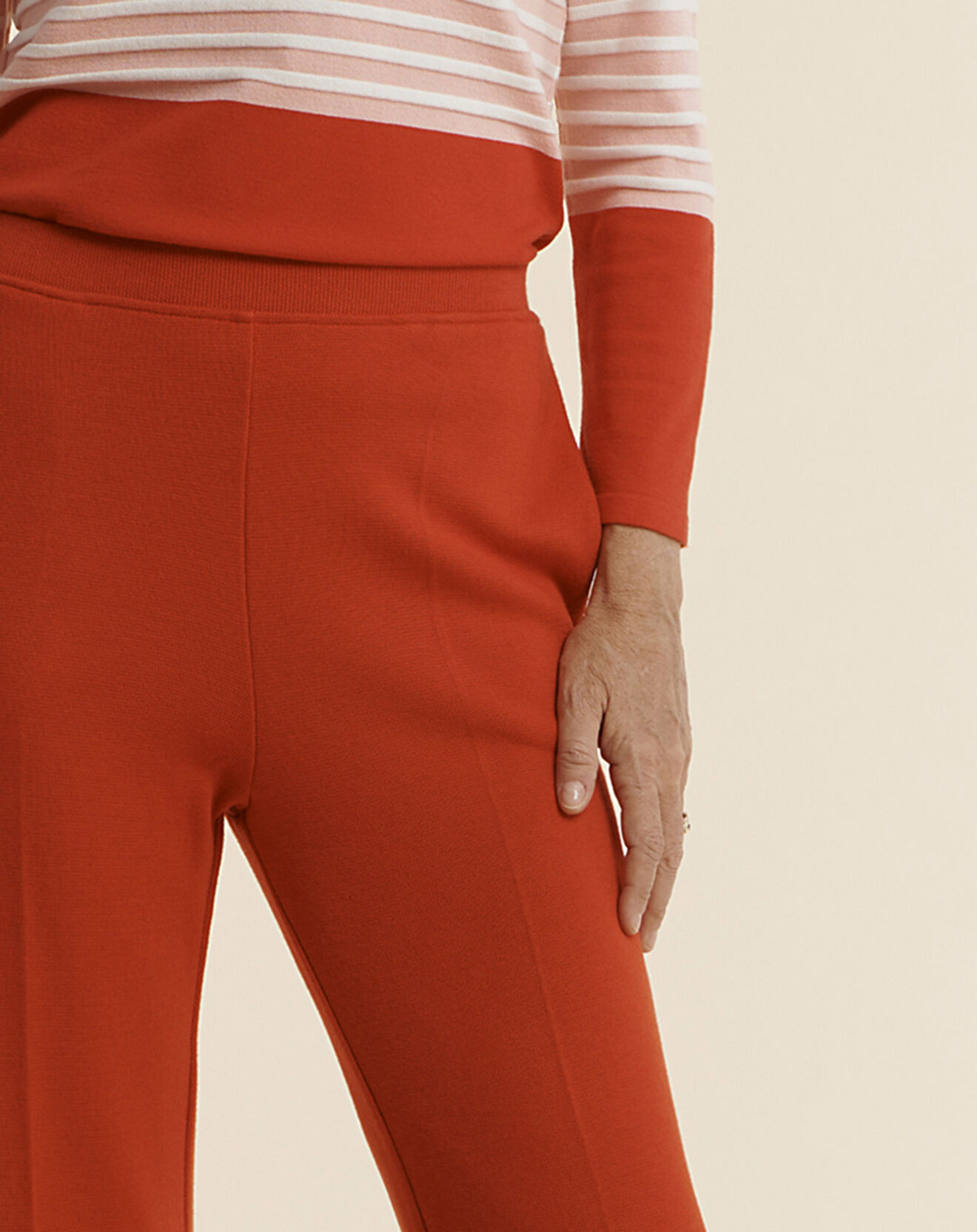 Devernois Pantalon droit en Laine mélangée Yao rouge