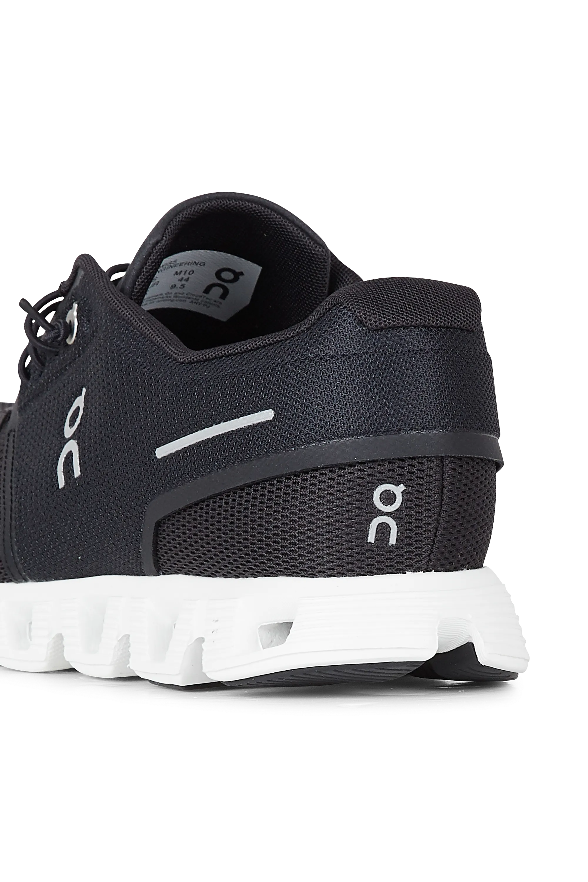 ON baskets CLOUD 5 M Noir