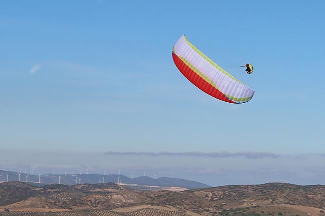 AIR DESIGN - PARAPENTE LIGHT SUSI 4