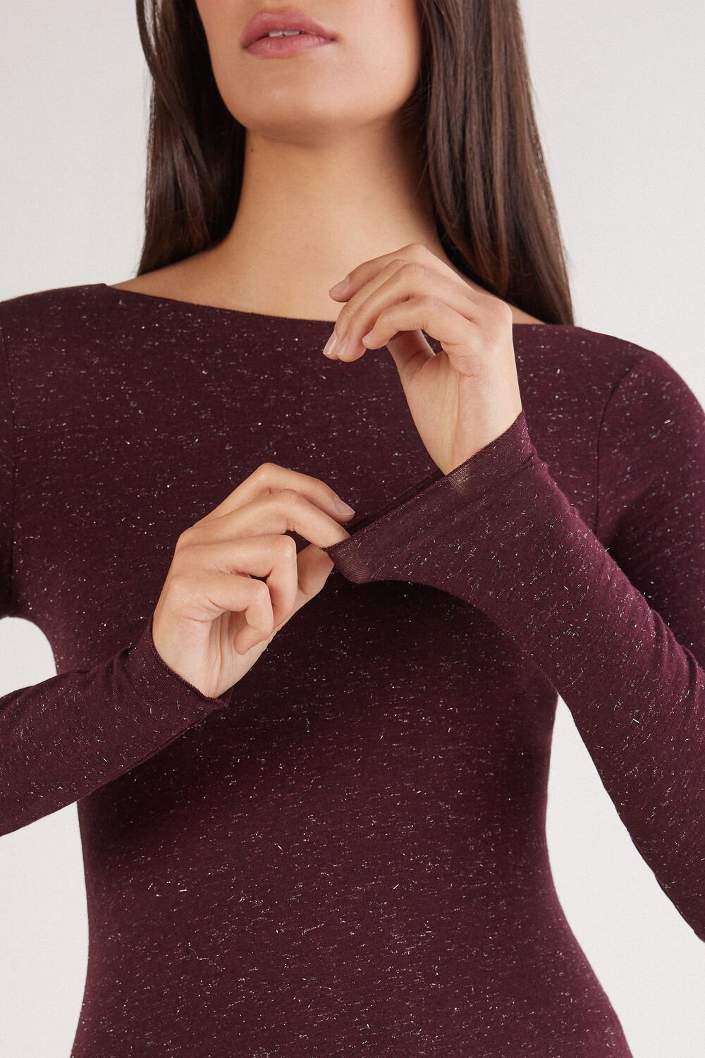 Blusa de gola redonda em modal leve com lamê de cashmere