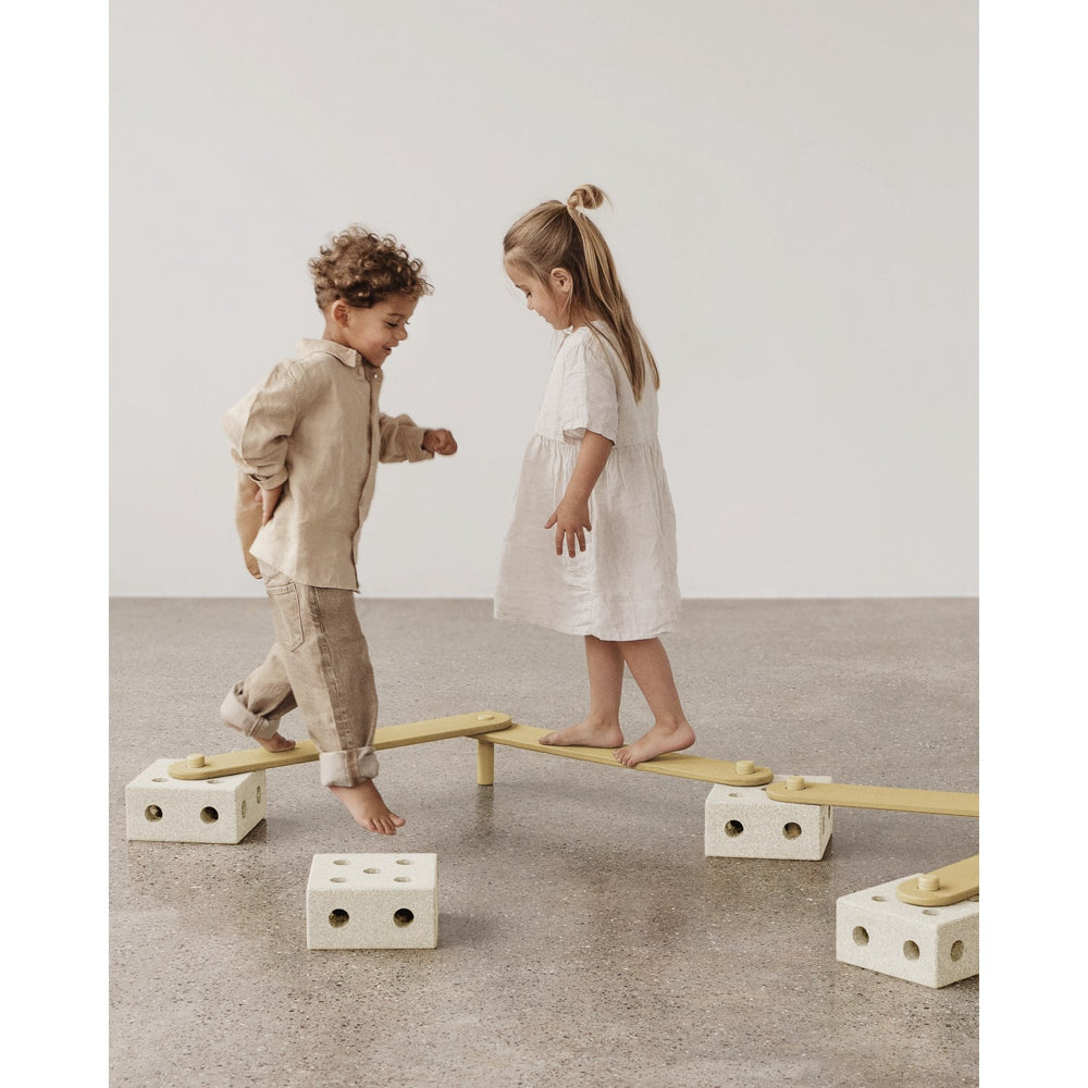 Køb MODU Balancebane Sand Grey / Honey Yellow