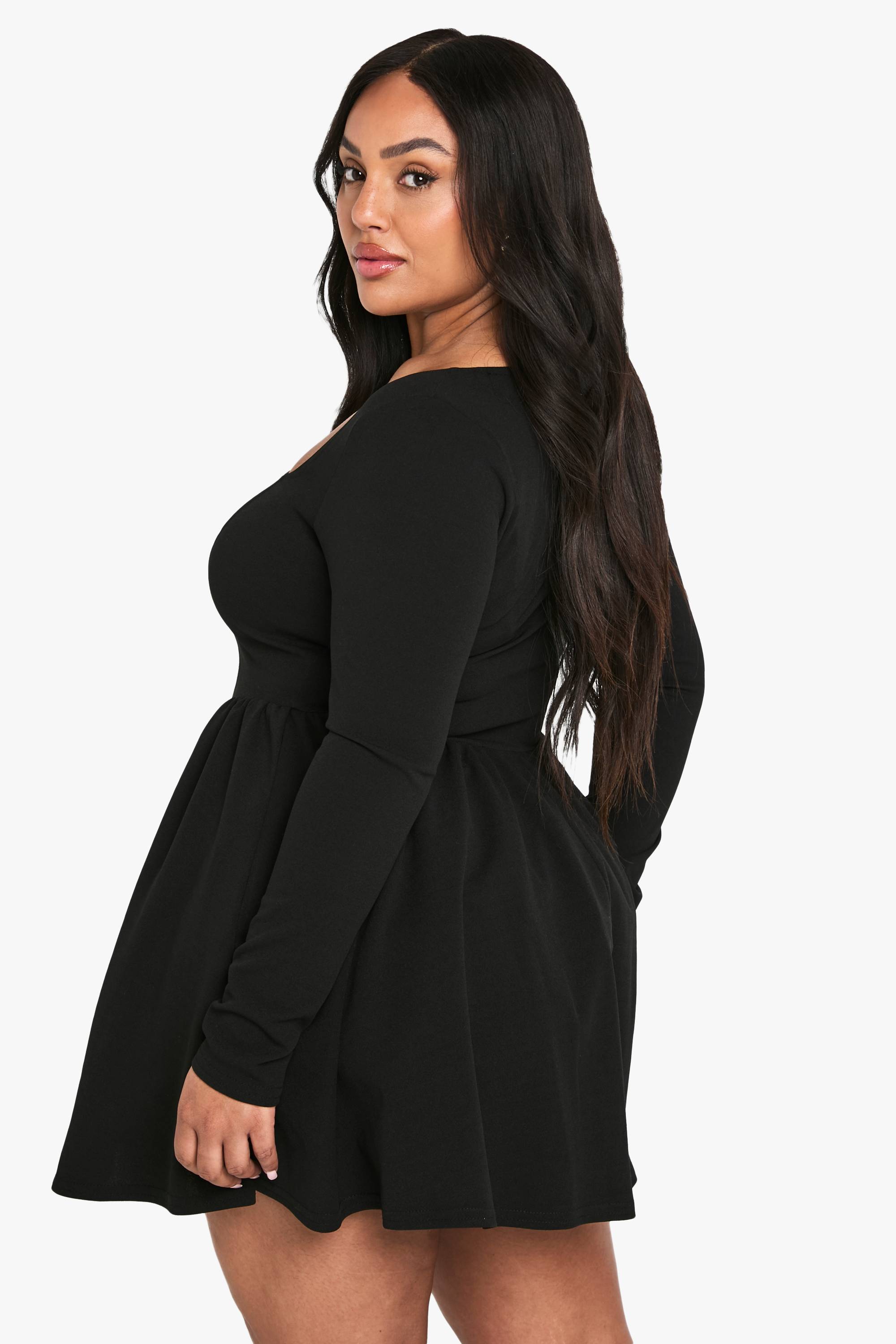 boohoo Plus Robe Skater Grande Taille à Détail Corset