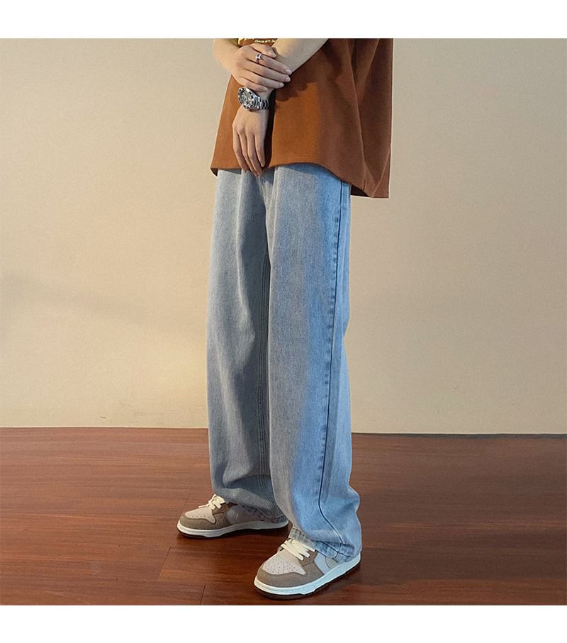 WidoWilder - Mid Rise Washed Straight Leg Jeans