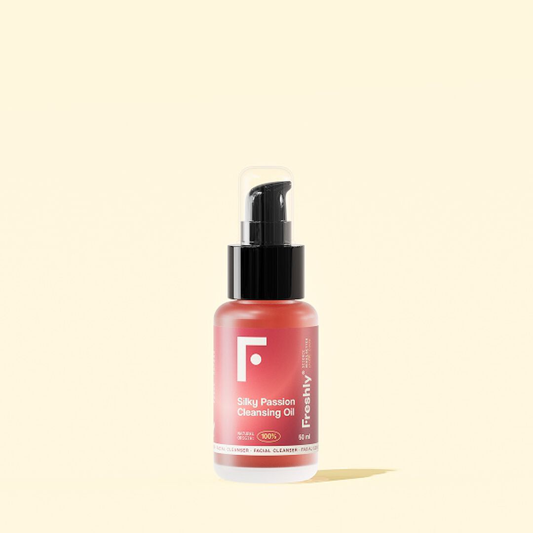 FRESHLY  Óleo desmaquilhante natural - Silky Passion Cleansing Oil - 50ml