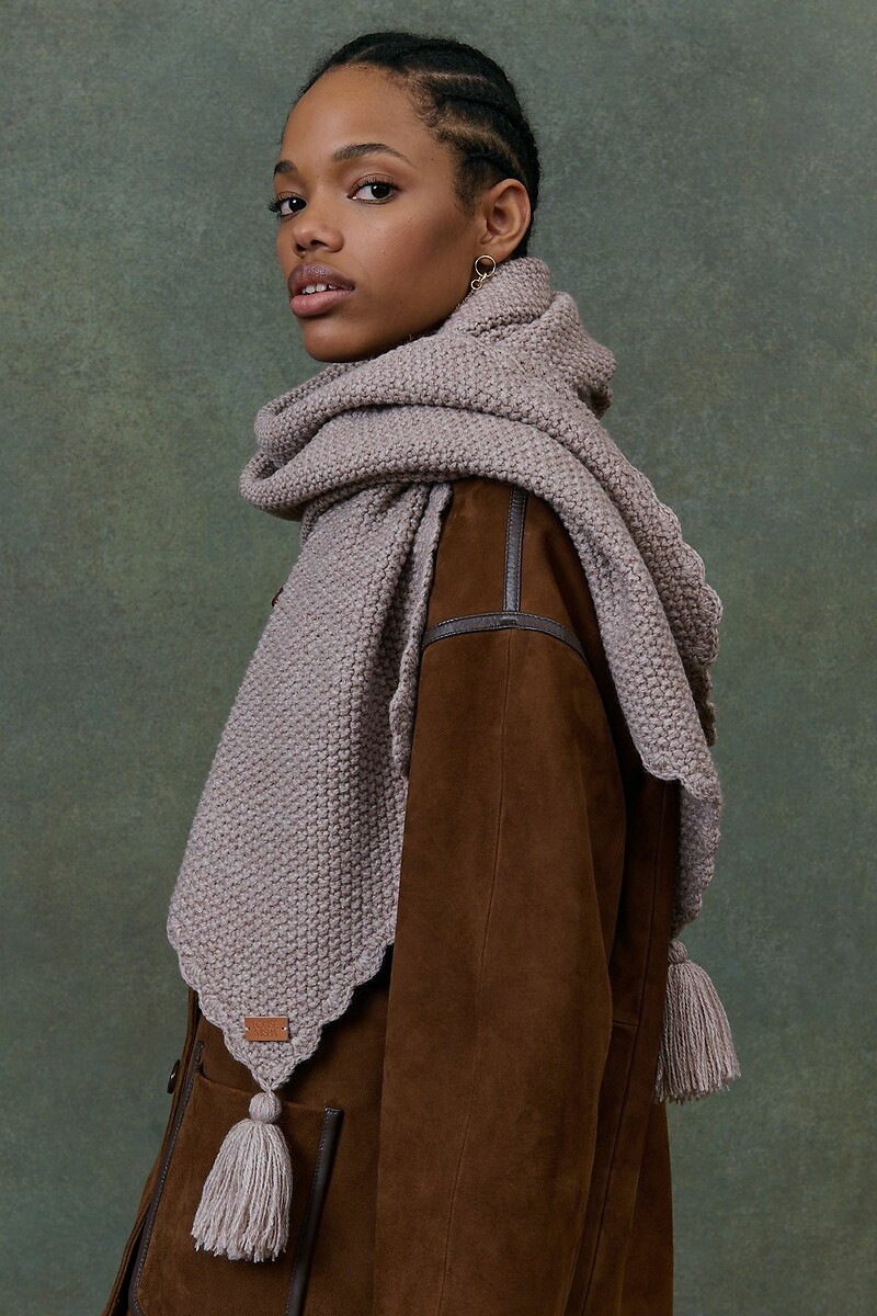 LOUISE MISHA<br>Cachecol de tricô com pompons