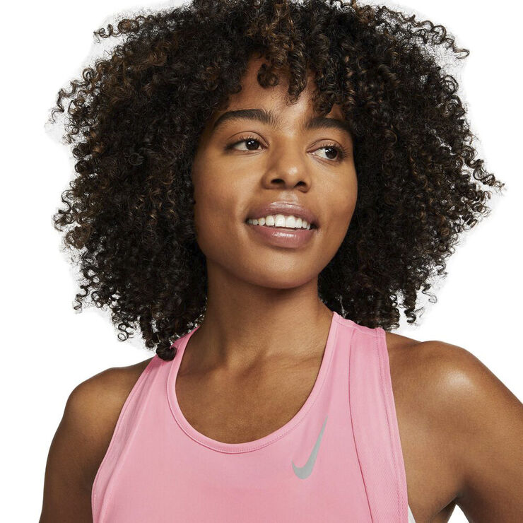 Nike Dri Fit Race Lobetop Pink