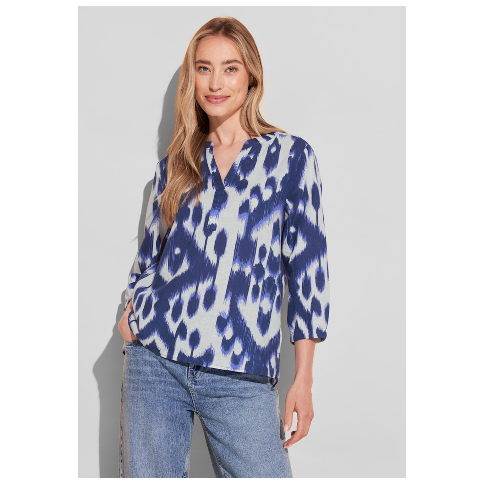 Street One LS_Printed splitneck blouse w