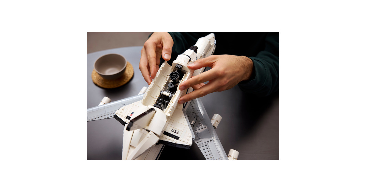 LEGOIcons - Shuttle Carrier Aircraft Constructiespeelgoed  (10360)