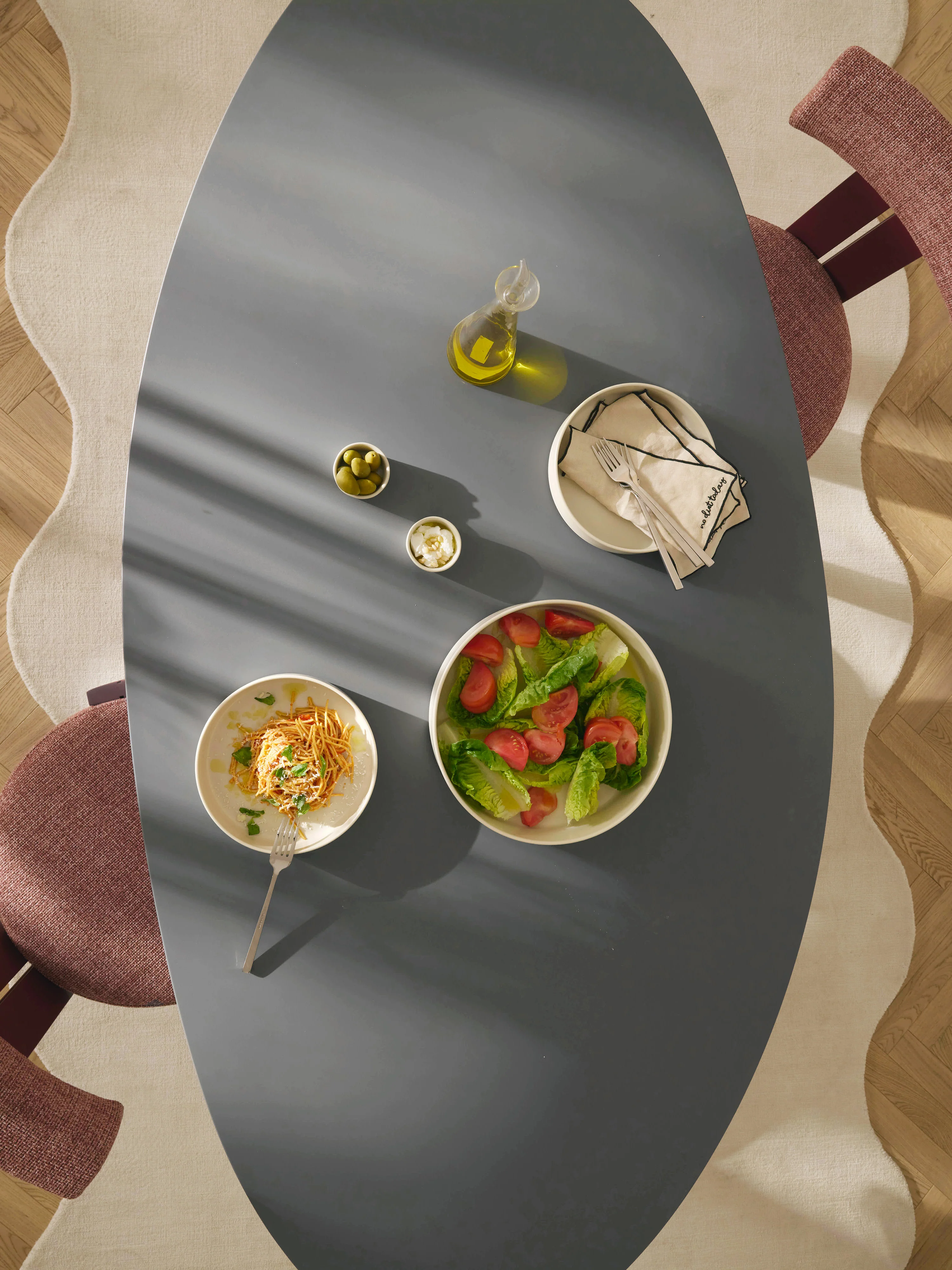 Ovale eettafel Sahra, in verschillende formaten