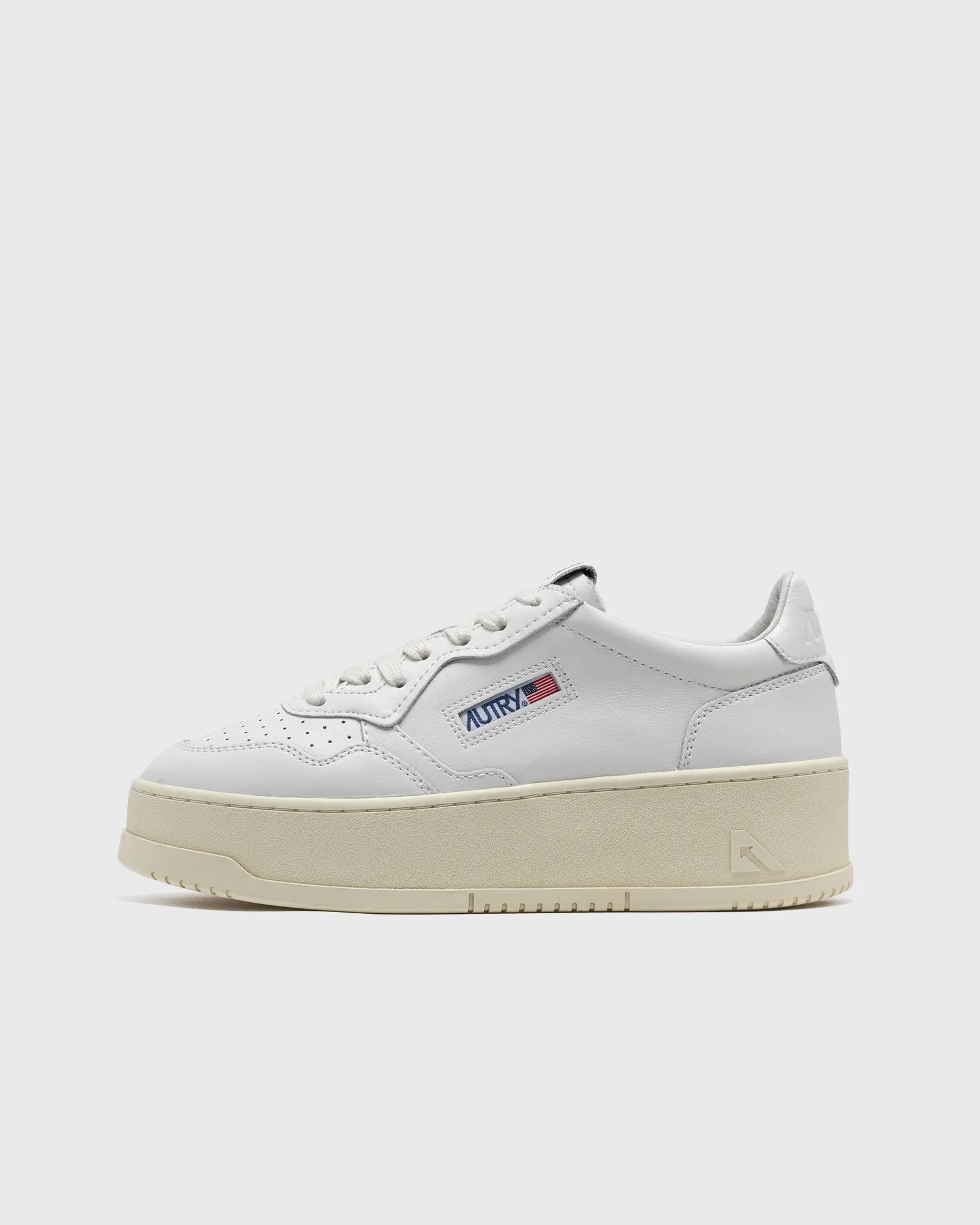 Autry Action Shoes PLATFORM LOW WOM