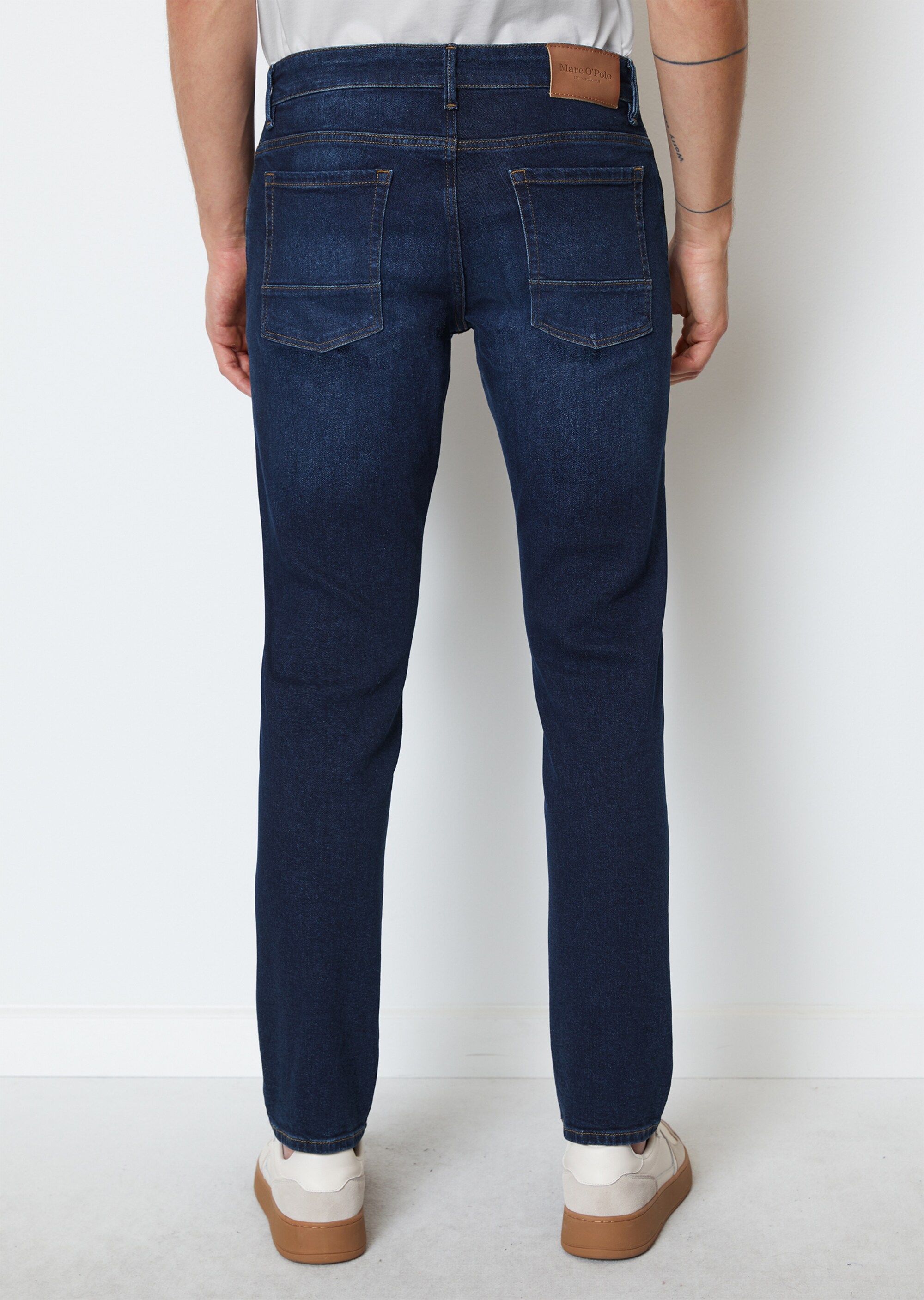 Jeans Modell SJÖBO shaped aus Bio-Baumwolle-Mix