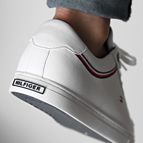 Baskets Essential Leather 3887 White