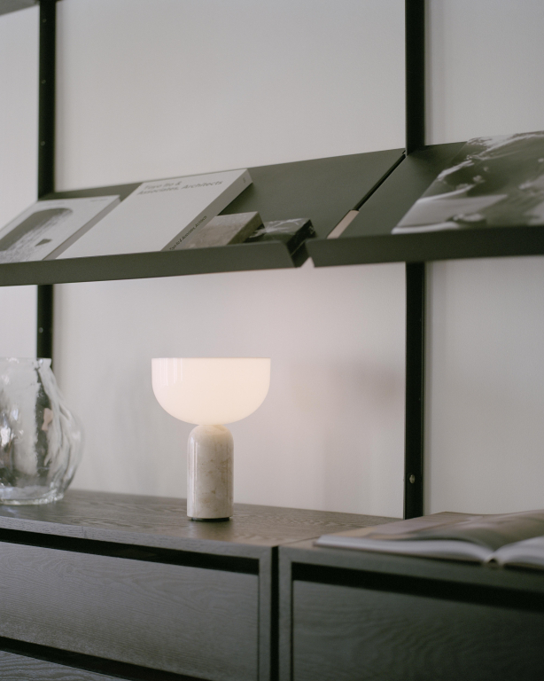 New Works Kizu tafellamp LED oplaadbaar Gris Du Marais
