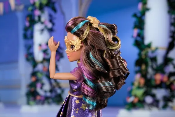 Unicorn Academy Dlx Doll Sophia Masquerade 24 cm