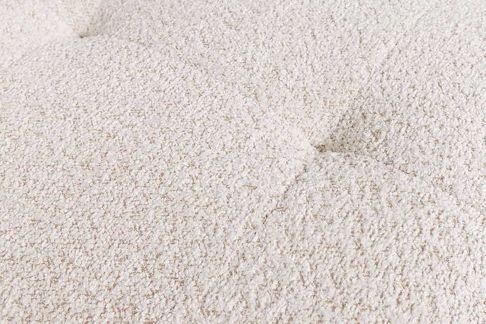Moderner Hocker ROYAL 120cm champagner beige Bouclé Federkern Sitzhocker