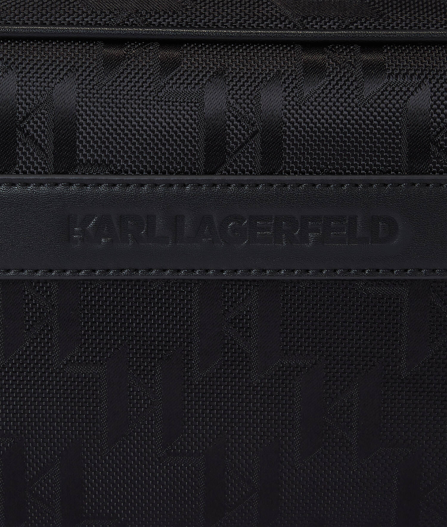 TROUSSE DE TOILETTE K/ETCH