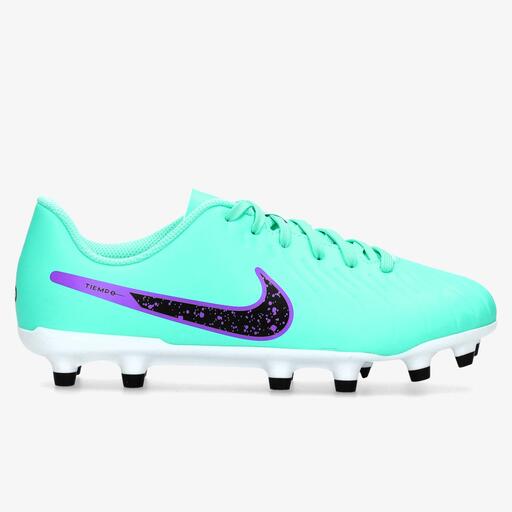 Nike Tiempo