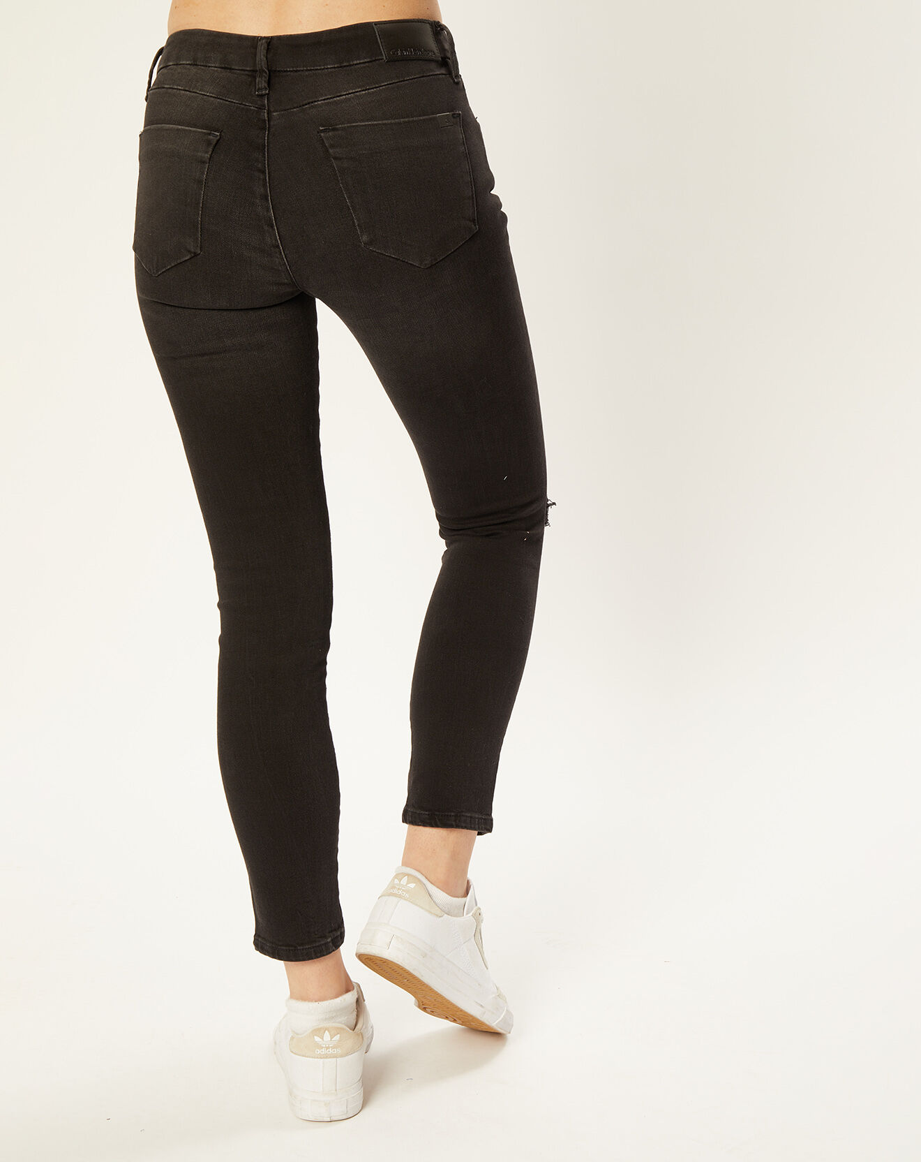 Calvin Klein Jean slim ankle Mid Rise noir