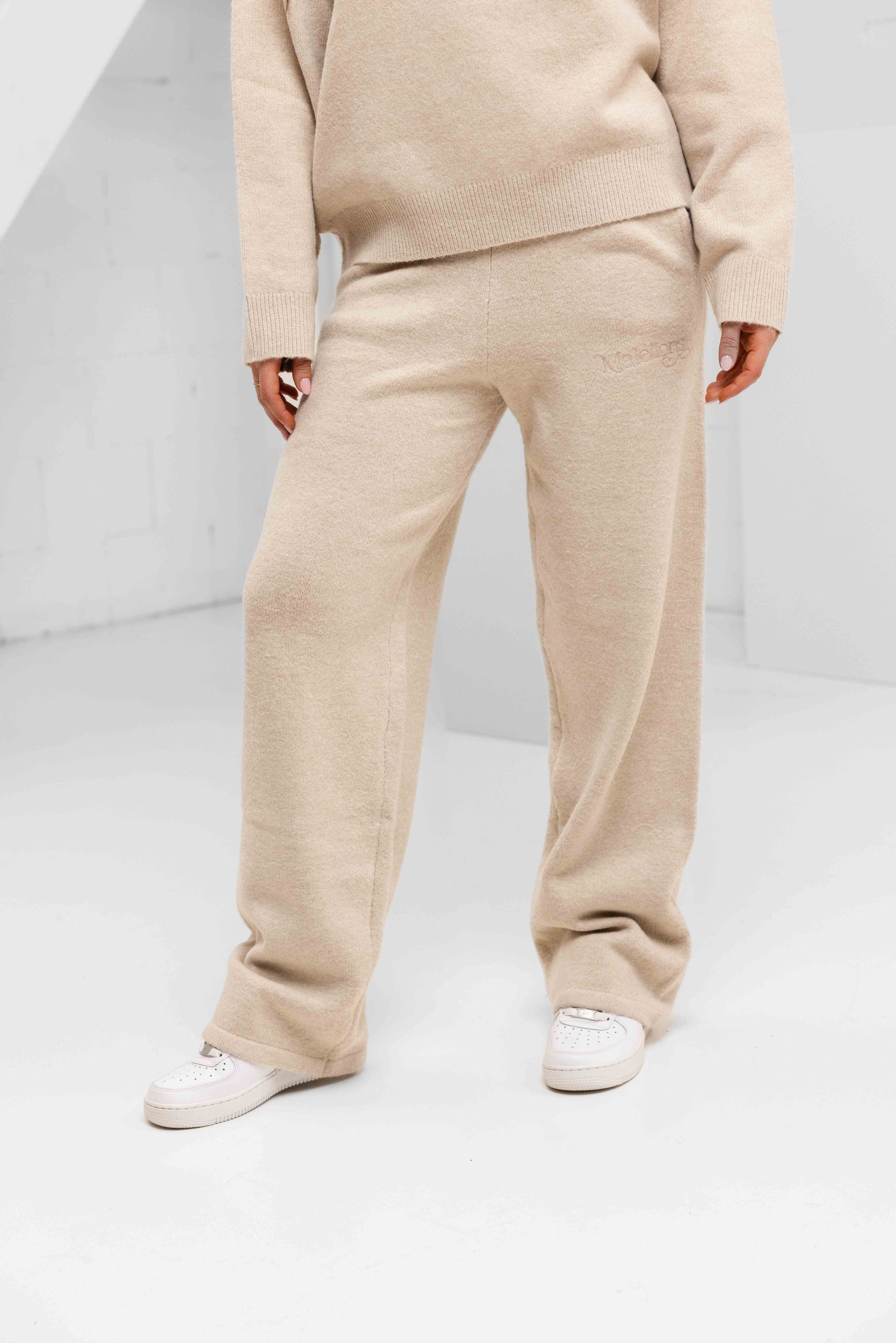 Malelions Oversized Knitted Trainingspak Dames Beige