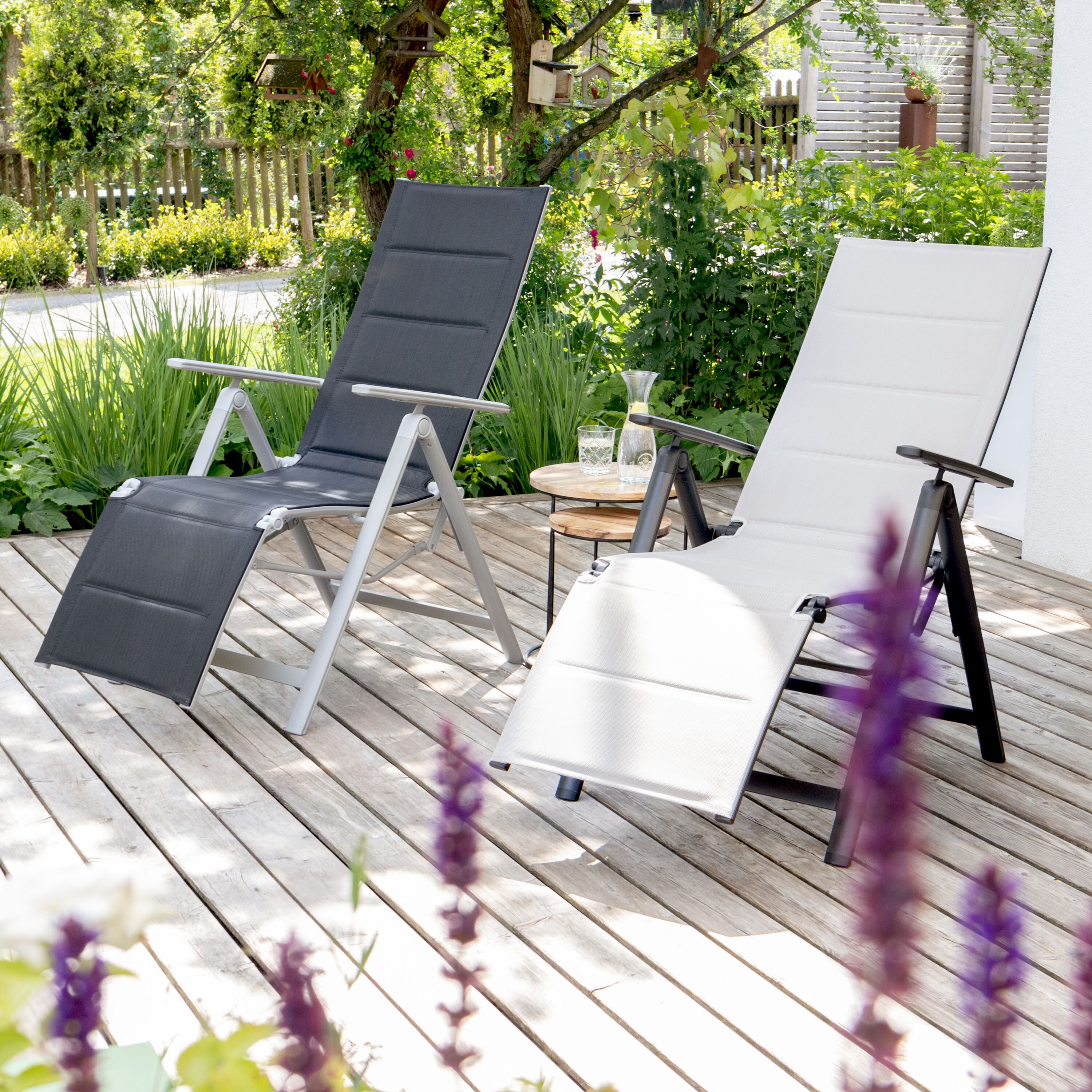 Vanage gepolsterter Alu Relaxstuhl mit Fußablage G-8465, schwarz, versch. Farben