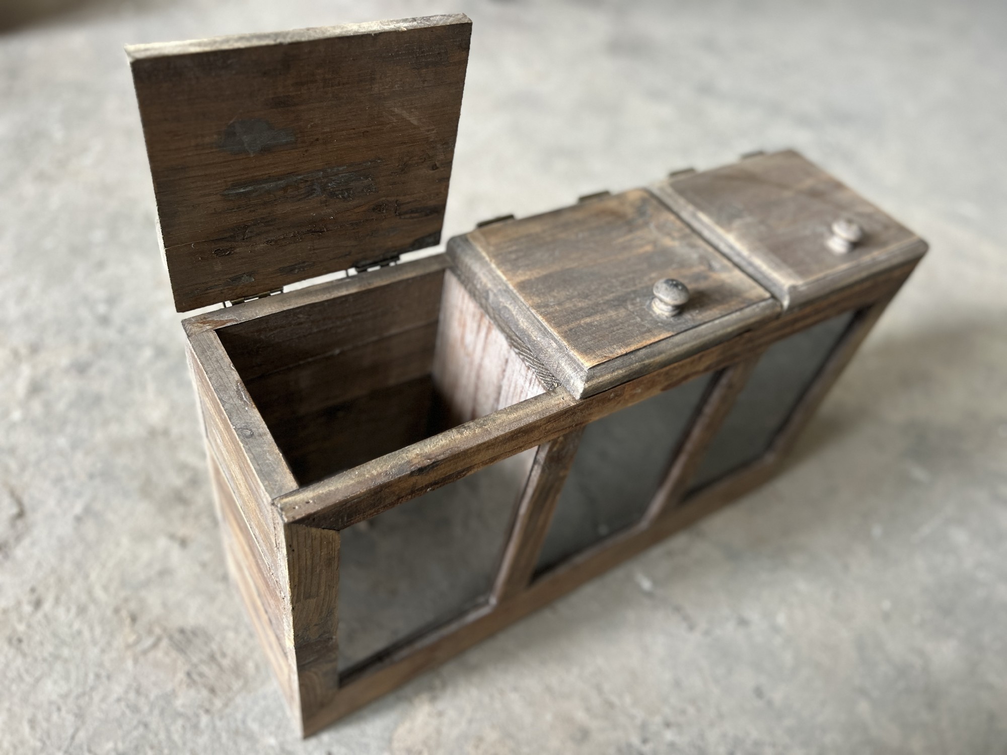 Holzbox mit 3 Fächern, aus recyceltem Holz, B 56,5 cm, L 16,5 cm, H 37 cm von fischer's lagerhaus